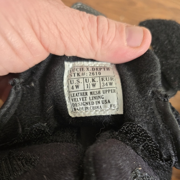 Dr. Scholl's Black and Gray Sneakers with Comfort Sole - Picture 5 of 6